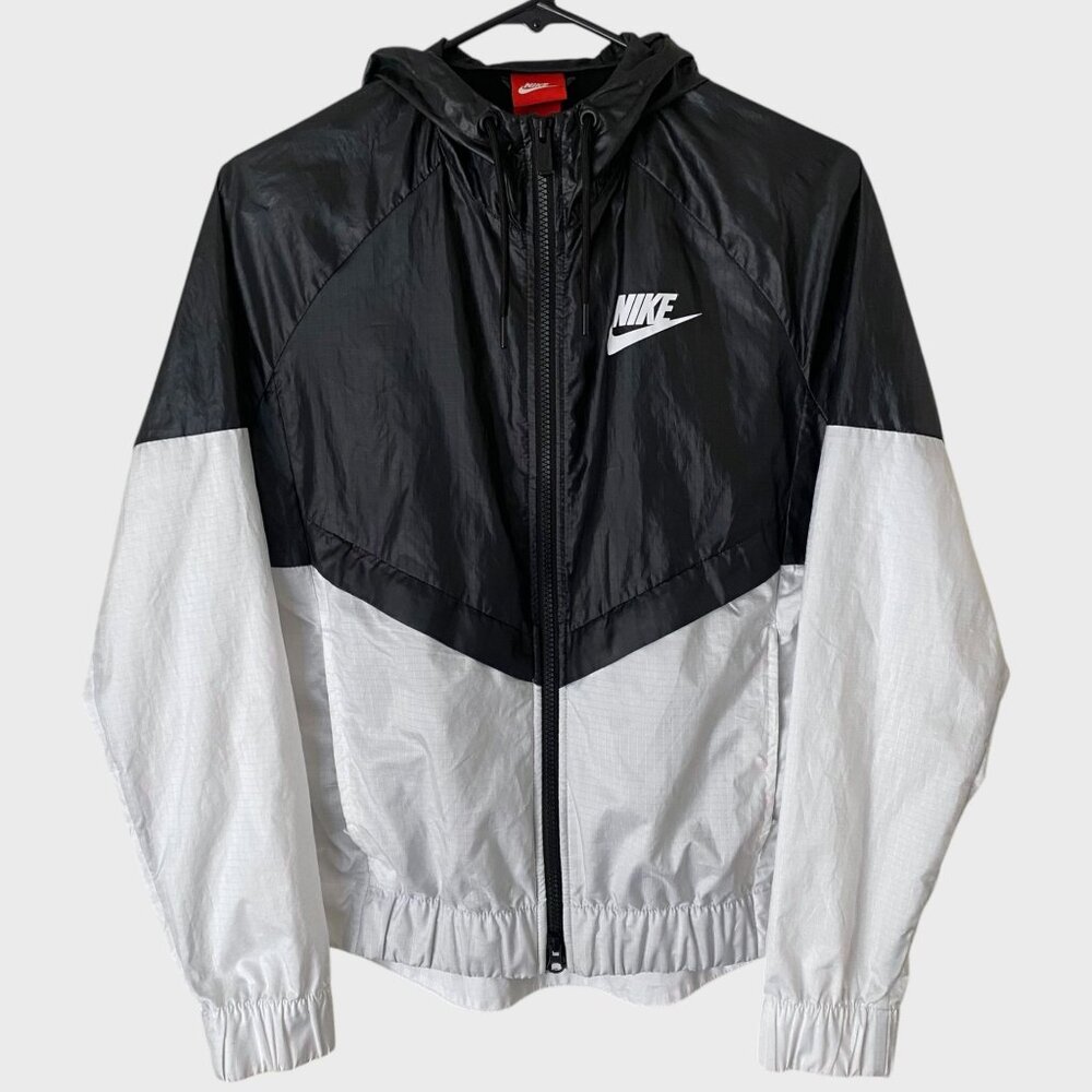 Nike Windrunner Full-Zip Jacket Black & White Women's Small Windbreaker Hoodie